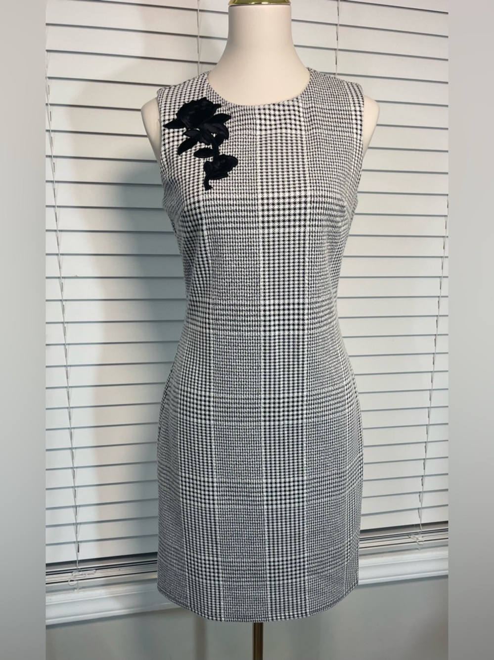 Sharagano Black & White Houndstooth Sheath Dress with Black Floral Applique